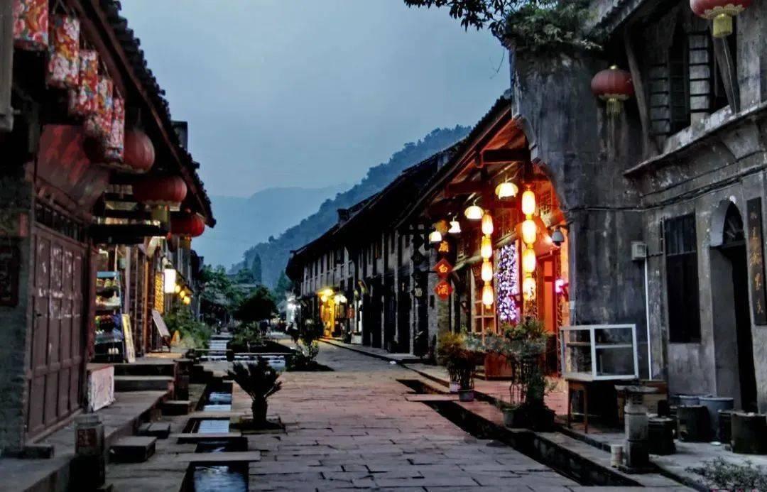 和价值观不同的人怎么相处游戏画面